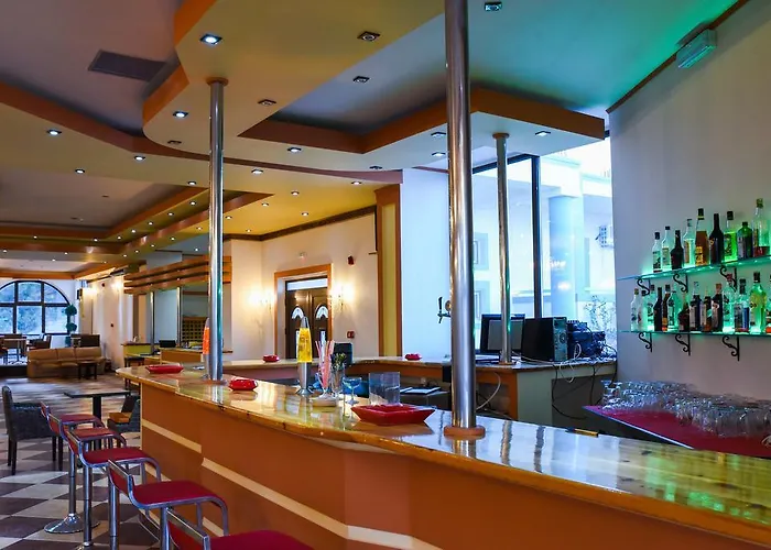 Aparthotel Chrysoula 3*