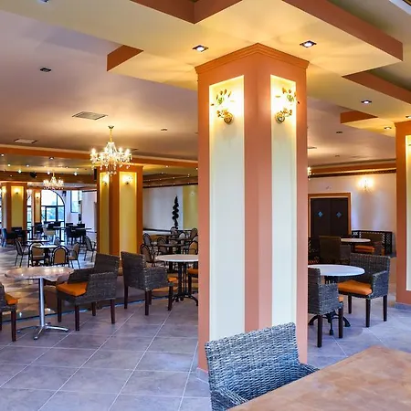 Chrysoula Hotel apartamentowy 3*