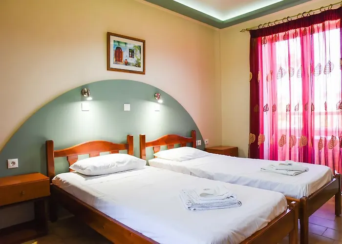 Chrysoula Aparthotel 3*